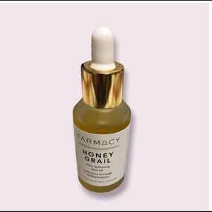 Farmacy Honey Grail ultra - hydrating face oil.